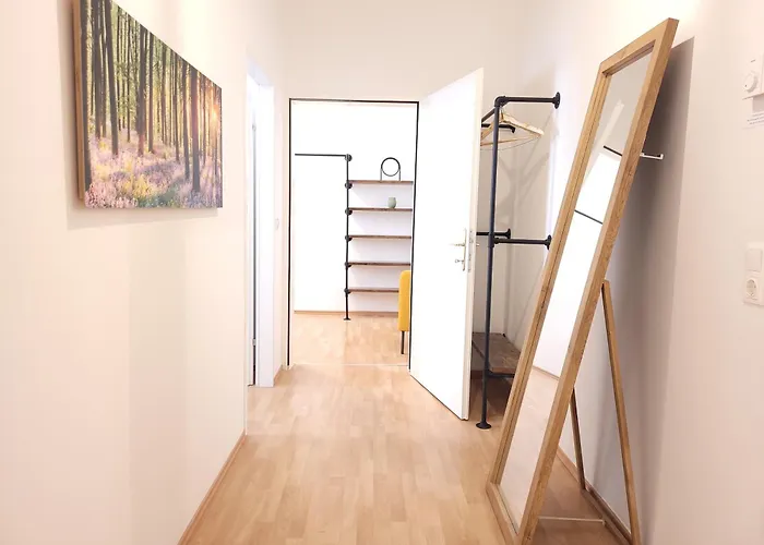 3 Bedrooms - 72sqm - 15 Min. Center Апартаменти